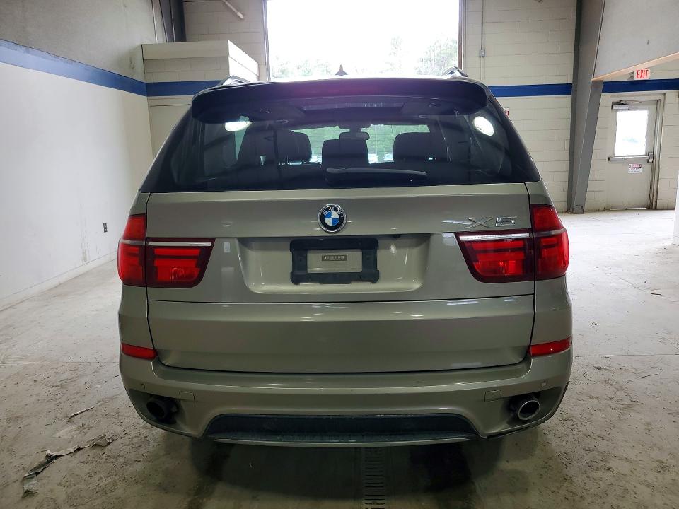 Photo 6 from auction – 2012 BMW X5 with VIN 5UXZV4C53CL988769