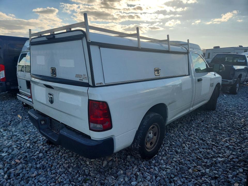 Photo 3 from auction – 2019 RAM 1500 CLASS with VIN 3C6JR6DG6KG510329