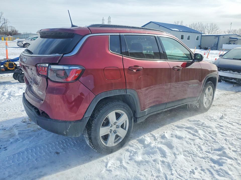 Photo 3 from auction – 2022 JEEP COMPASS with VIN 3C4NJDBB3NT184093