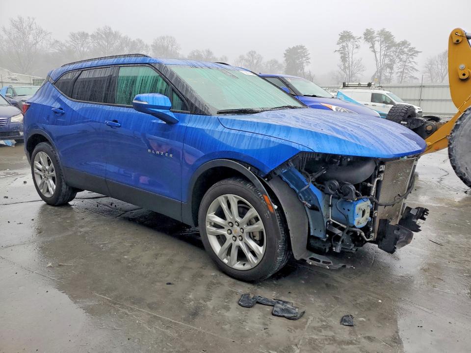 Photo 4 from auction – 2019 CHEVROLET BLAZER 3LT with VIN 3GNKBDRS1KS645676