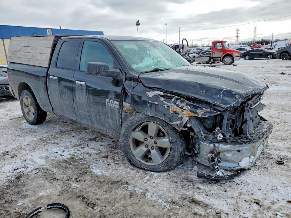 Photo 4 from auction – 2018 RAM 1500 SLT with VIN 1C6RR7GT3JS312090