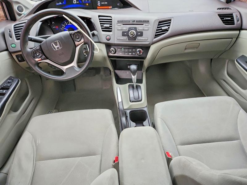 Photo 8 from auction – 2012 HONDA CIVIC with VIN 19XFB2F8XCE330379