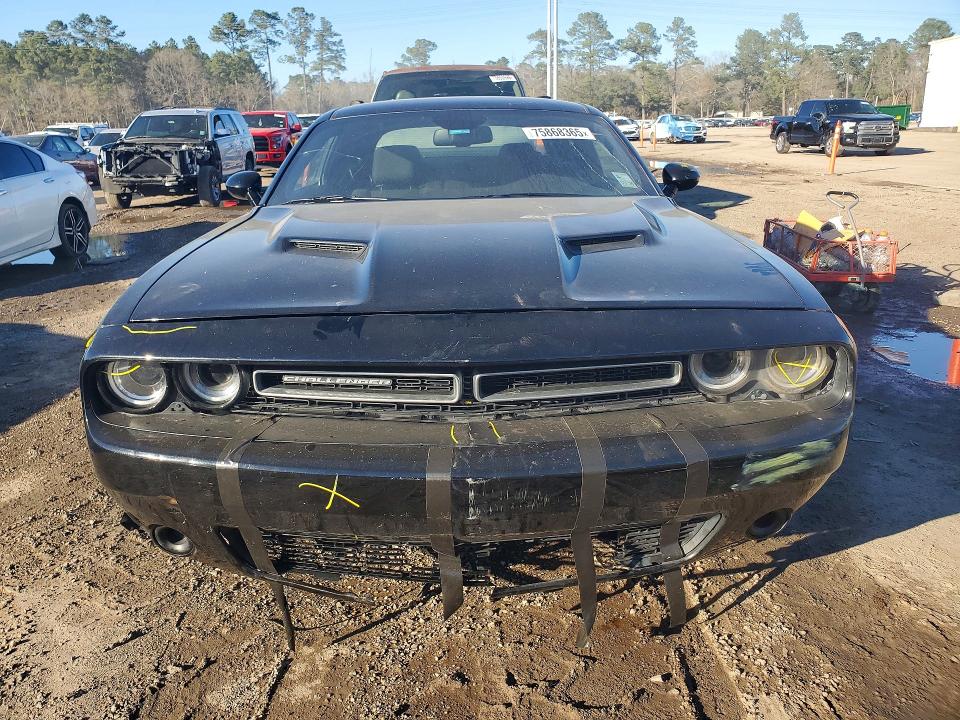 Photo 5 from auction – 2016 DODGE CHALLENGER with VIN 2C3CDZAG8GH351895