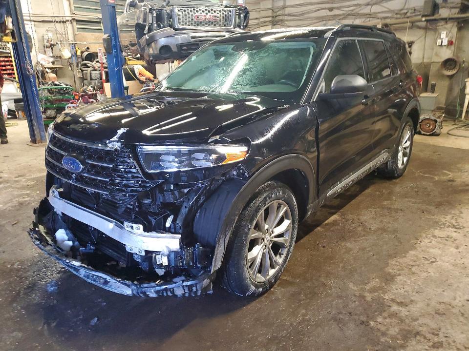 FORD EXPLORER 2020 with VIN 1FMSK8DH2LGC68945 - Photo from auction