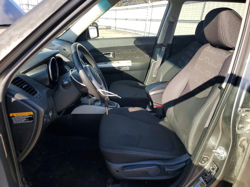 Photo 7 from auction – 2012 KIA SOUL with VIN KNDJT2A64C7380692