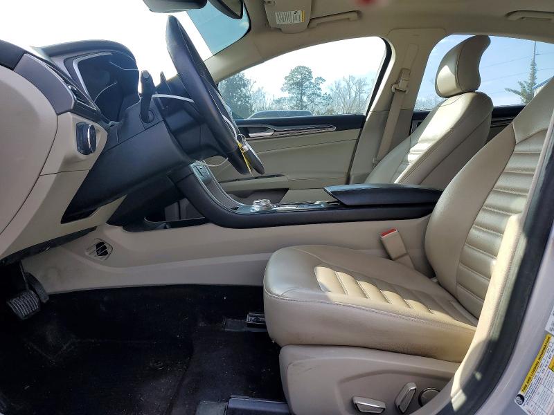 Photo 7 from auction – 2019 FORD FUSION with VIN 3FA6P0CD5KR219792