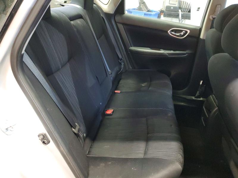 Photo 10 from auction – 2016 NISSAN SENTRA with VIN 3N1AB7AP4GL657015