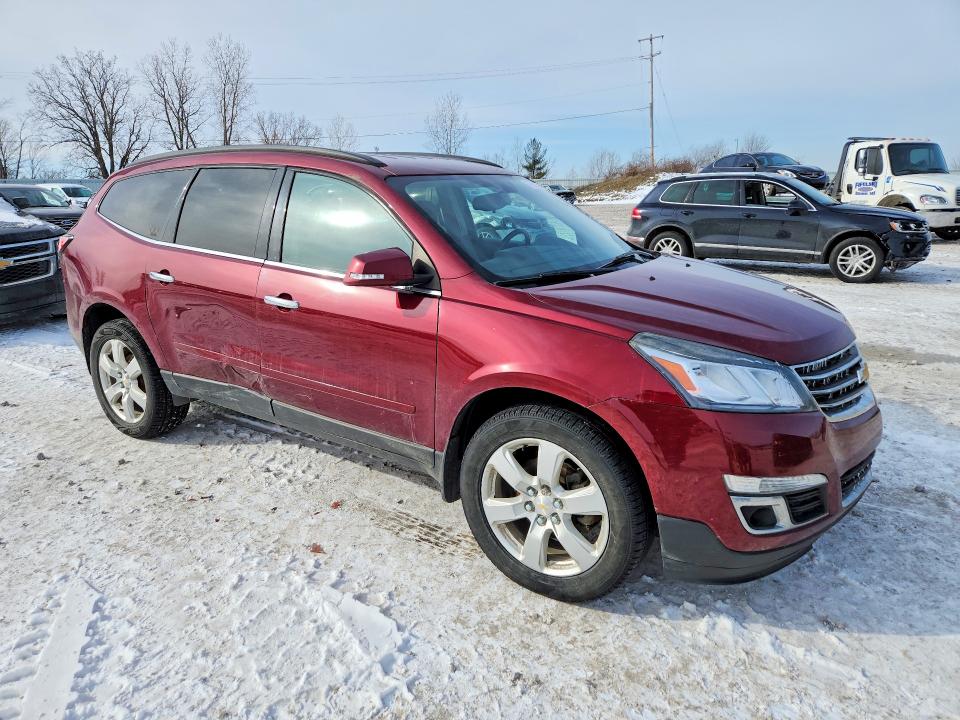 Photo 4 from auction – 2016 CHEVROLET TRAVERSE with VIN 1GNKRGKD5GJ250272
