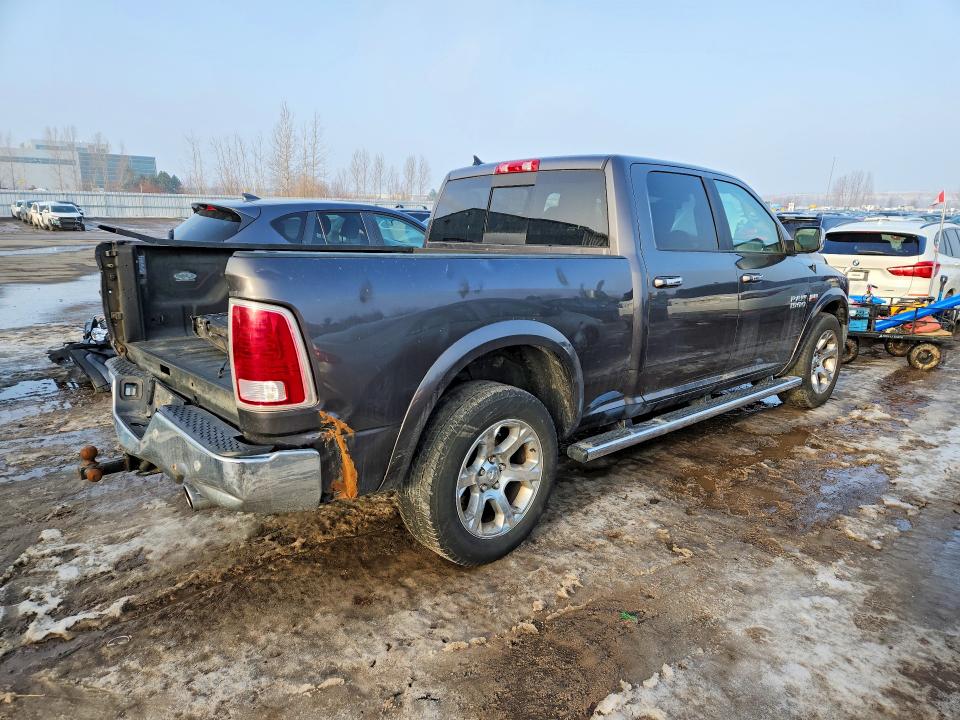 Photo 3 from auction – 2018 RAM 1500 with VIN 1C6RR7VT4JS306124