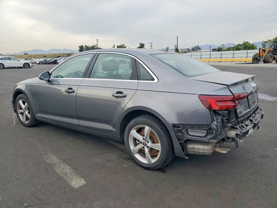 Фото 2 с аукциона – 2019 AUDI A4 PREMIUM с VIN WAUGMAF45KA020936
