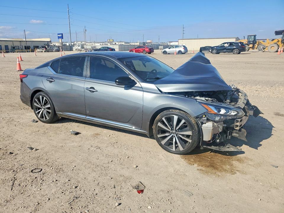 Photo 4 from auction – 2020 NISS ALTIMA with VIN 1N4BL4CV5LC101106