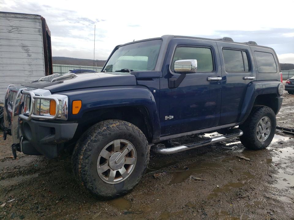 HUMMER H3 2007 with VIN 5GTDN13E278132102 - Photo from auction
