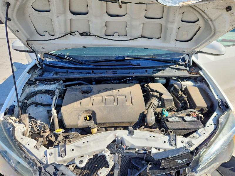 Photo 11 from auction – 2017 TOYOTA COROLLA with VIN 5YFBURHE2HP653058