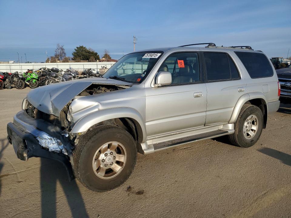 TOYOTA 4RUNNER SR 2000 with VIN JT3HN86R3Y0322737 - Photo from auction