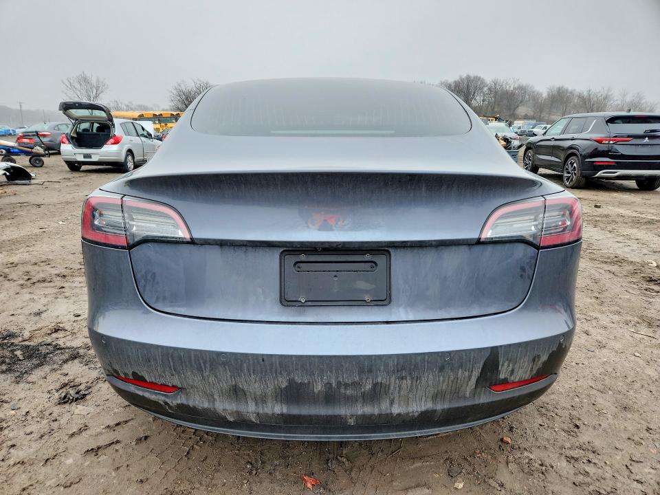 Photo 6 from auction – 2019 TESLA MODEL 3 with VIN 5YJ3E1EAXKF314359