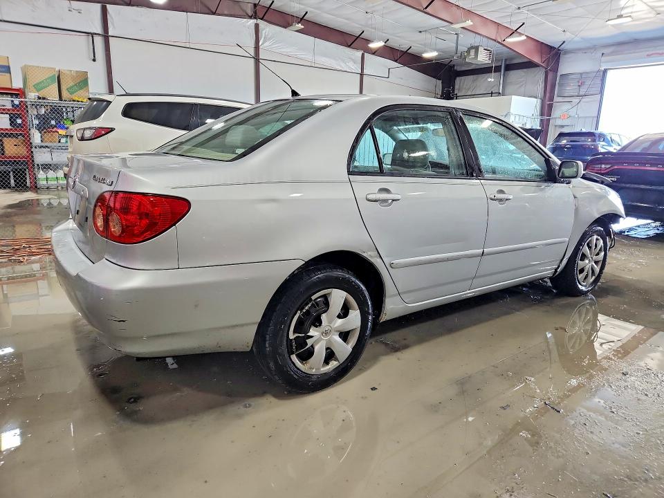 Photo 3 from auction – 2007 TOYOTA COROLLA with VIN 1NXBR32E77Z927097