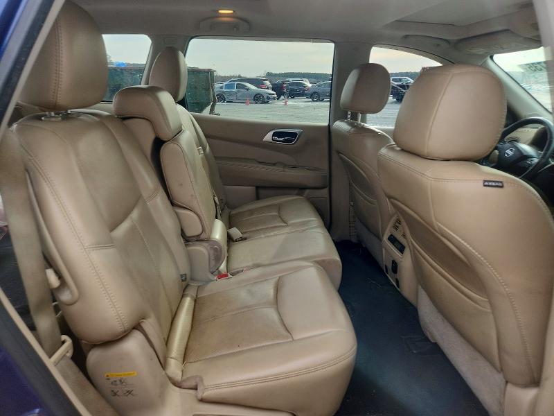 Photo 11 from auction – 2017 NISSAN PATHFINDER with VIN 5N1DR2MN8HC606824