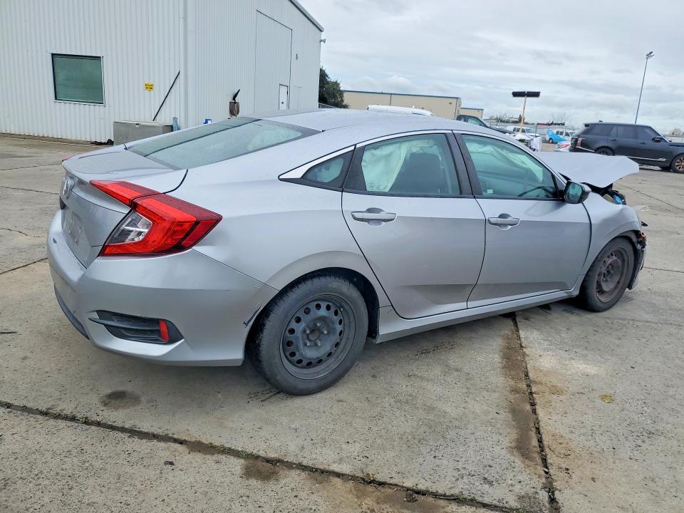 Photo 3 from auction – 2016 HONDA CIVIC with VIN 19XFC2F55GE229369