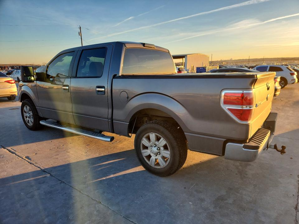 Photo 2 from auction – 2010 FORD F150 SUPER with VIN 1FTFW1CV5AFC70474