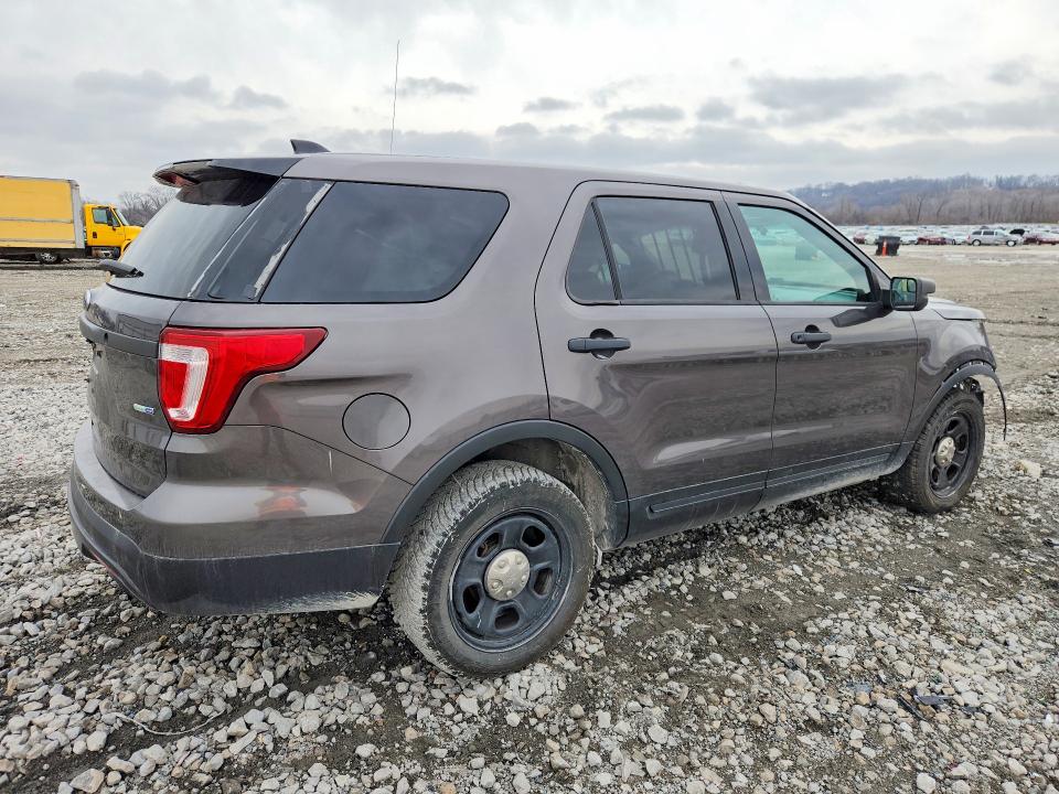 Photo 3 from auction – 2017 FORD EXPLORER with VIN 1FM5K8AR1HGE02135