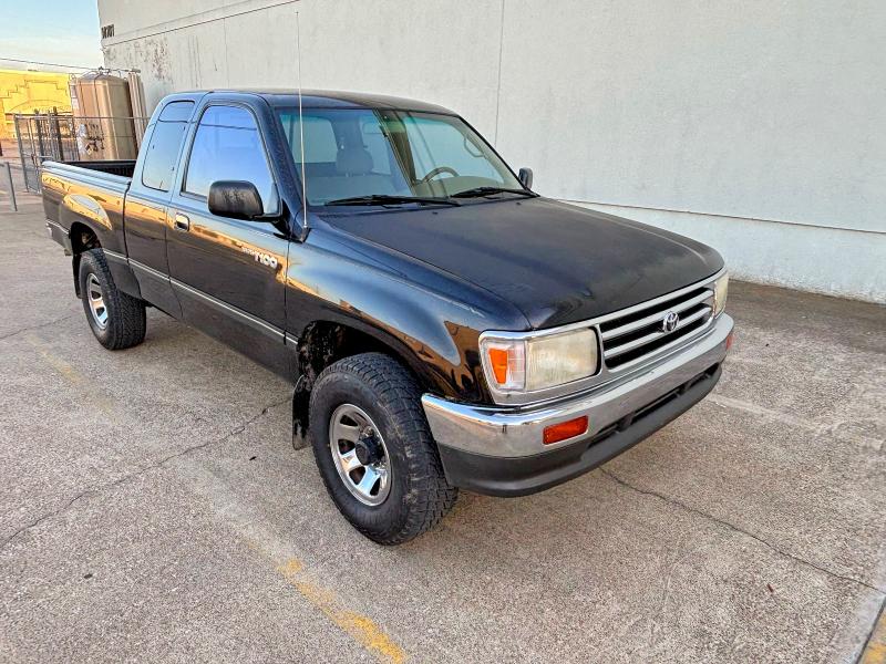 TOYOTA T100 1996 with VIN JT4UN22D0T0027640 - Photo from auction