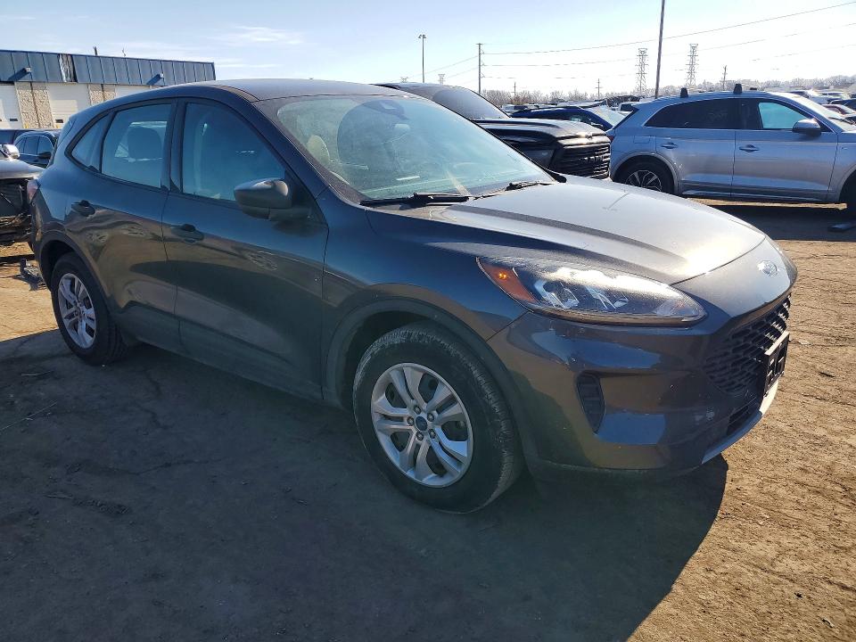Photo 4 from auction – 2020 FORD ESCAPE with VIN 1FMCU0F63LUB67880