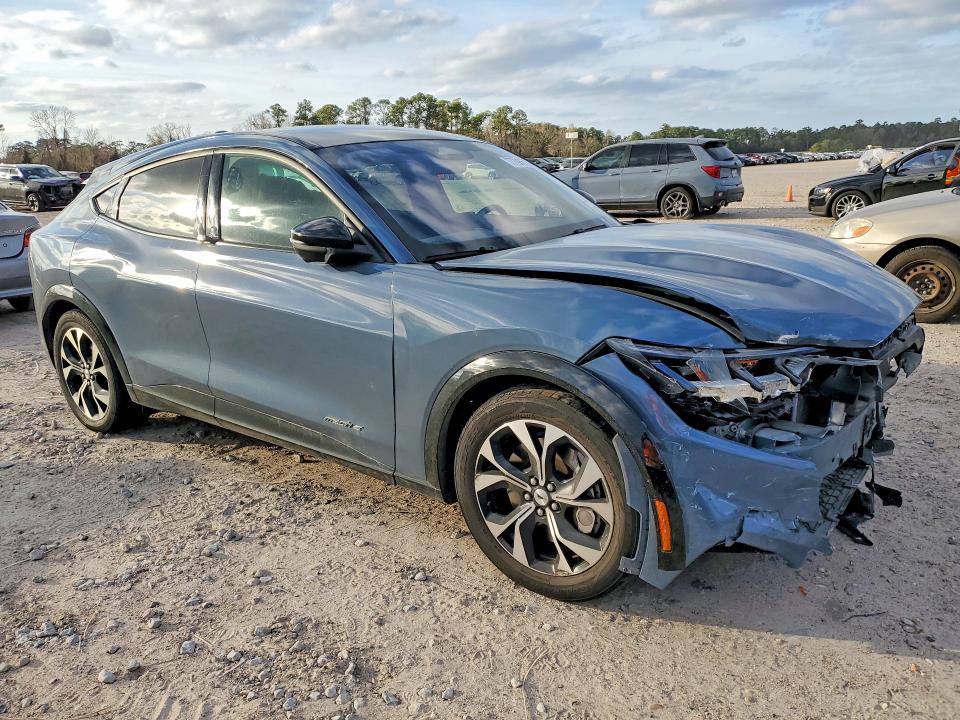 Photo 4 from auction – 2023 FORD MUSTANG MACH-E with VIN 3FMTK3RMXPMA02341