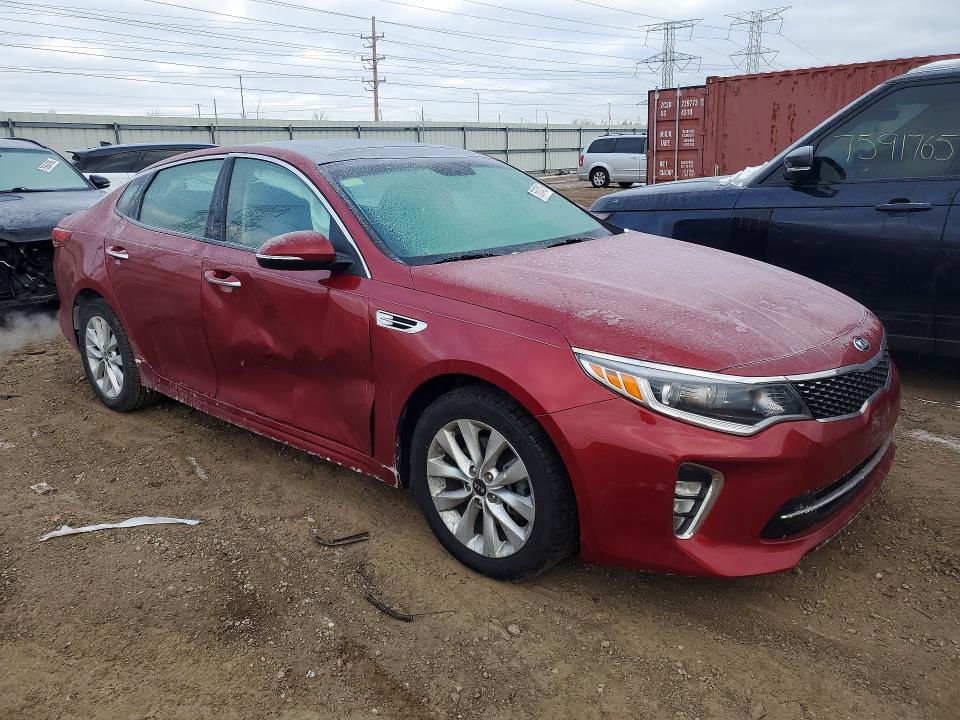 Photo 4 from auction – 2018 KIA OPTIMA LX with VIN 5XXGT4L33JG213902