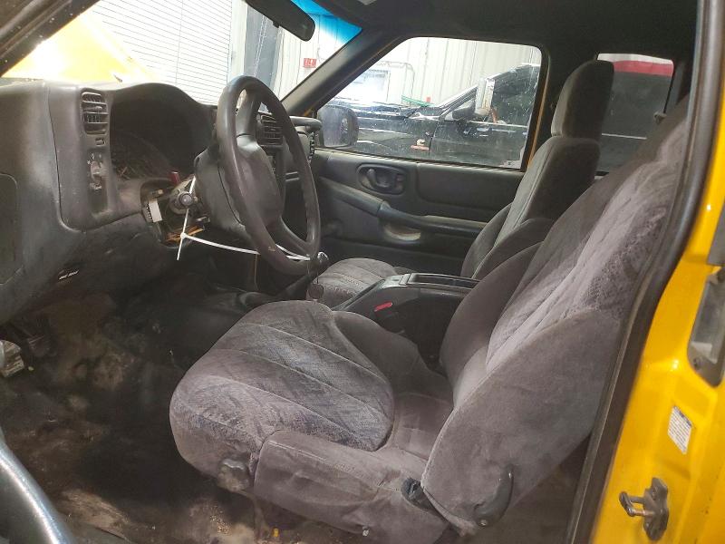 Zdjęcie 7 z aukcji – 2002 GMC SONOMA z VIN 1GTDT19W528265104