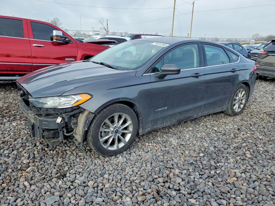FORD FUSION 2017 with VIN 3FA6P0LU8HR216829 - Photo from auction