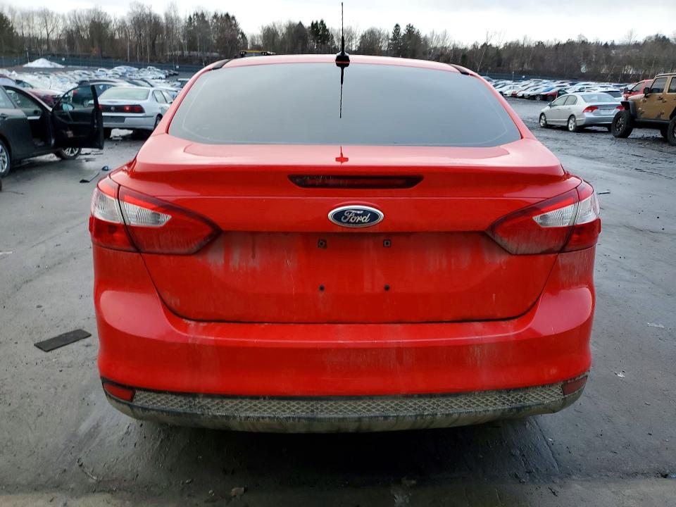 Photo 6 from auction – 2012 FORD FOCUS with VIN 1FAHP3F29CL217578