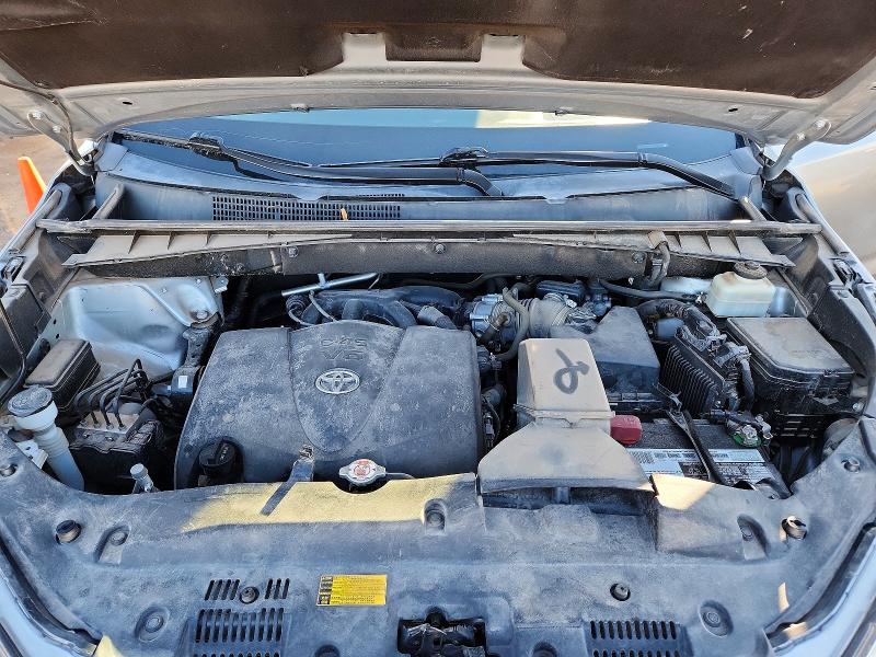 Photo 12 from auction – 2018 TOYOTA HIGHLANDER with VIN 5TDJZRFH5JS555715