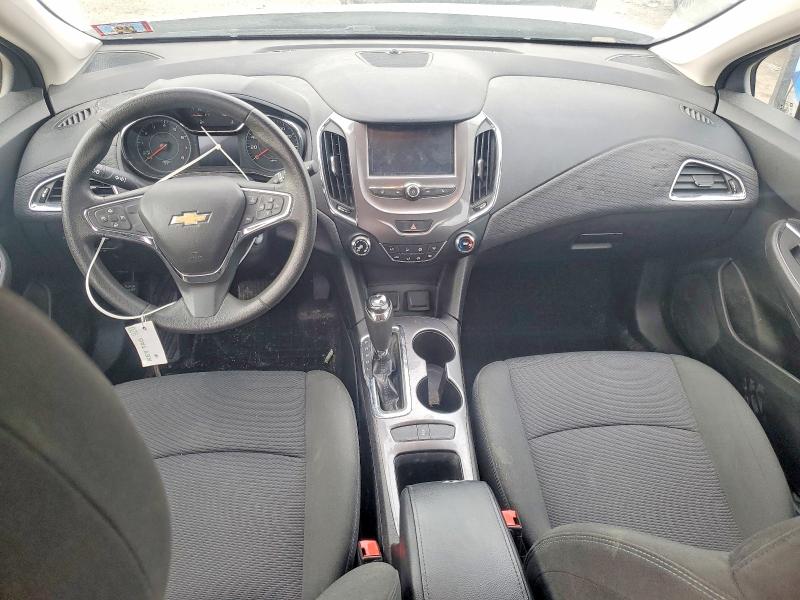 Photo 8 from auction – 2018 CHEVROLET CRUZE with VIN 3G1BE6SM7JS614639