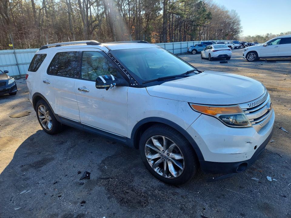 Photo 4 from auction – 2011 FORD EXPLORER with VIN 1FMHK7D82BGA81885