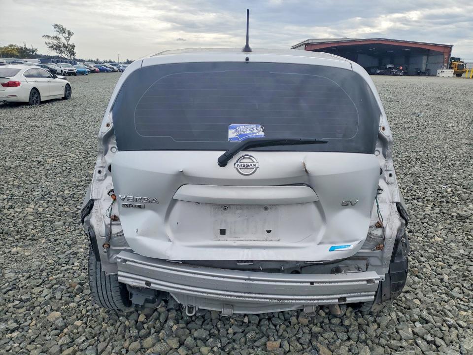 Photo 6 from auction – 2016 NISSAN VERSA NOTE with VIN 3N1CE2CP6GL359694