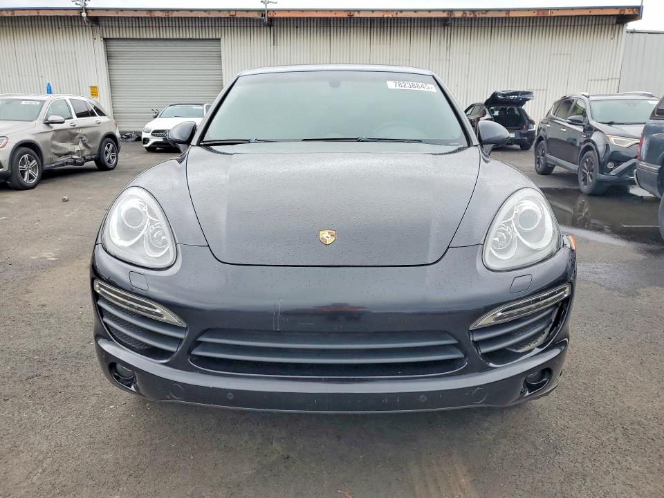 Photo 5 from auction – 2013 PORSCHE CAYENNE with VIN WP1AB2A23DLA86238