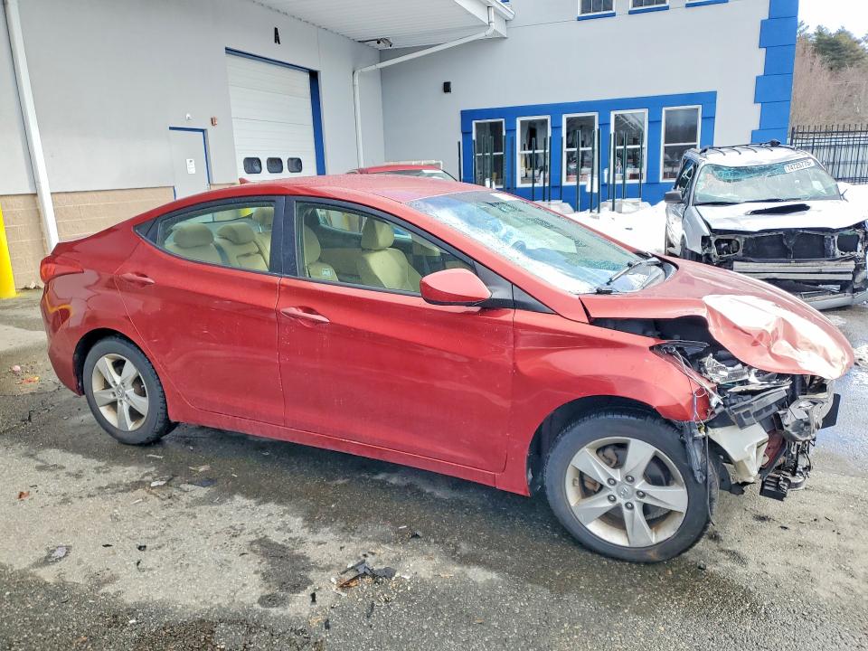 Photo 4 from auction – 2011 HYUNDAI ELANTRA with VIN KMHDH4AE4BU116238