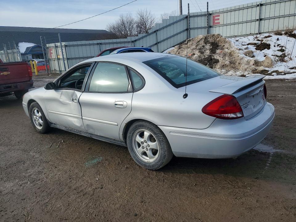 Photo 2 from auction – 2005 FORD TAURUS SE with VIN 1FAFP53U75A270996