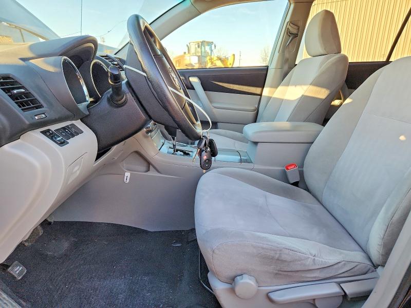 Photo 7 from auction – 2011 TOYOTA HIGHLANDER with VIN 5TDZA3EH1BS008063