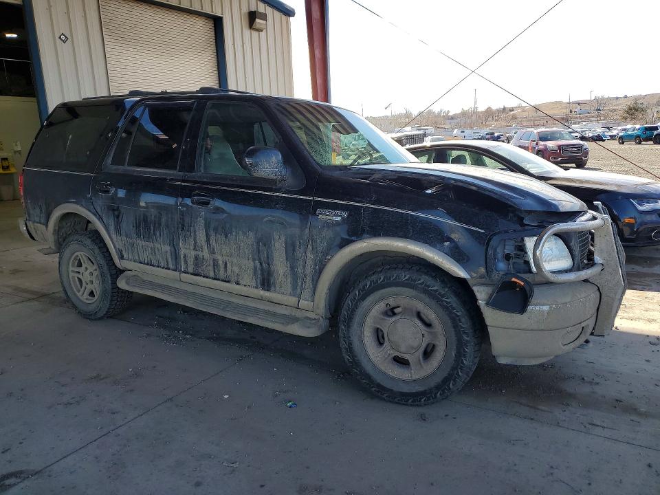 Photo 4 from auction – 2000 FORD EXPEDITION with VIN 1FMPU18LXYLC35552