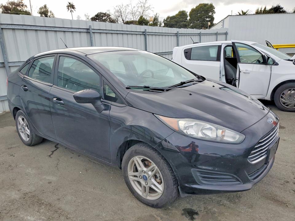 Photo 4 from auction – 2017 FORD FIESTA with VIN 3FADP4BJ2HM112842