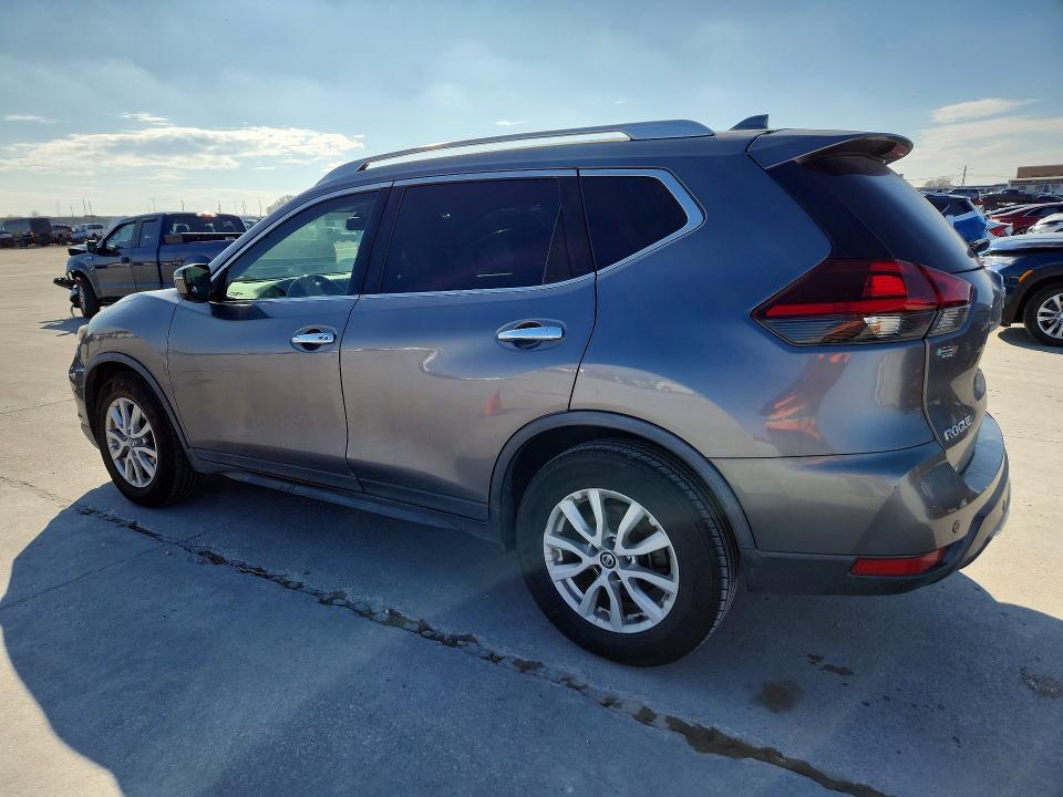 Photo 2 from auction – 2020 NISSAN ROGUE S with VIN KNMAT2MT3LP506719