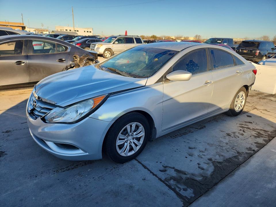 HYUNDAI SONATA 2013 with VIN 5NPEB4AC8DH522688 - Photo from auction
