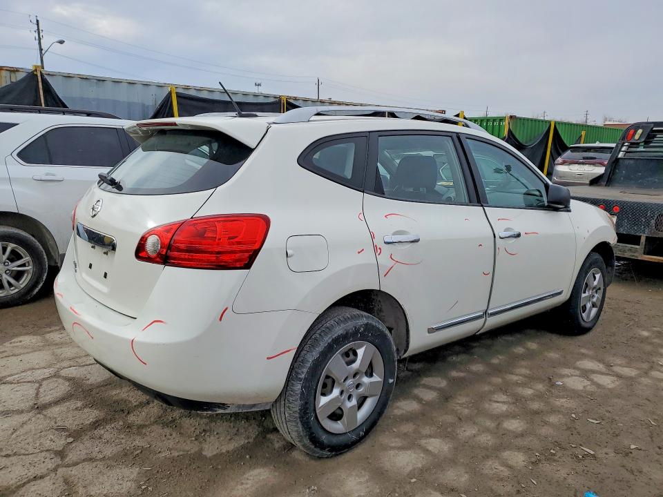 Photo 3 from auction – 2015 NISSAN ROGUE SELE with VIN JN8AS5MT1FW651471