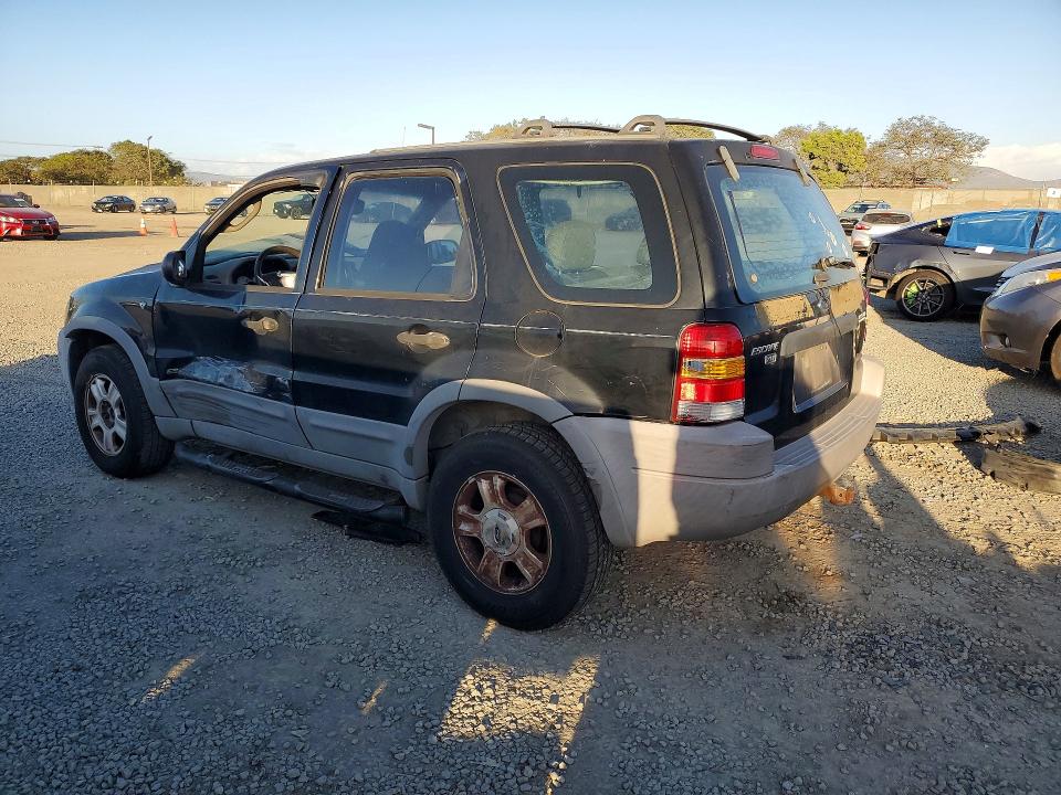 Photo 2 from auction – 2001 FORD ESCAPE XLT with VIN 1FMCU04131KF17413