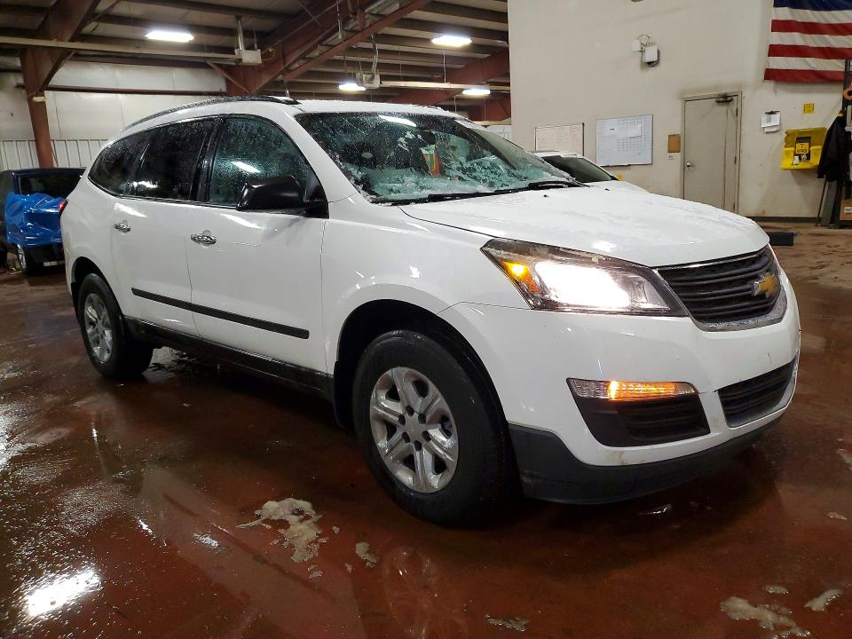 Photo 4 from auction – 2016 CHEVROLET TRAVERSE with VIN 1GNKRFKD0GJ330542