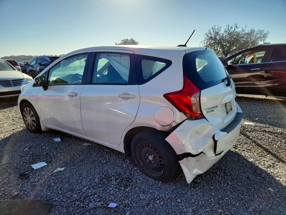 Photo 2 from auction – 2016 NISSAN VERSA NOTE with VIN 3N1CE2CP0GL395655