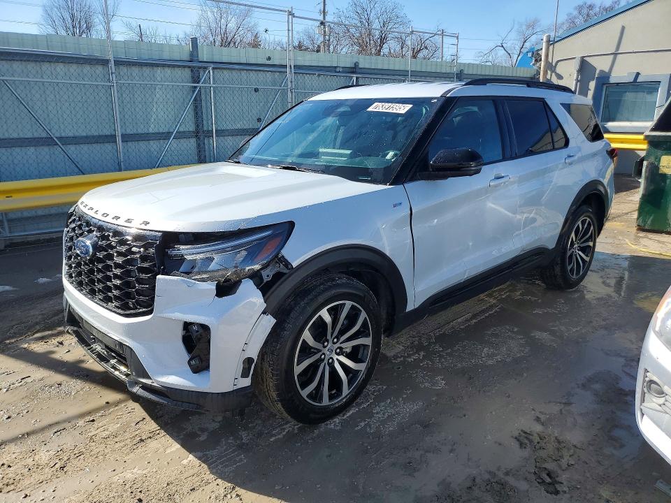 FORD EXPLORER S 2026 with VIN 1FMUK8KH9TGA16864 - Photo from auction