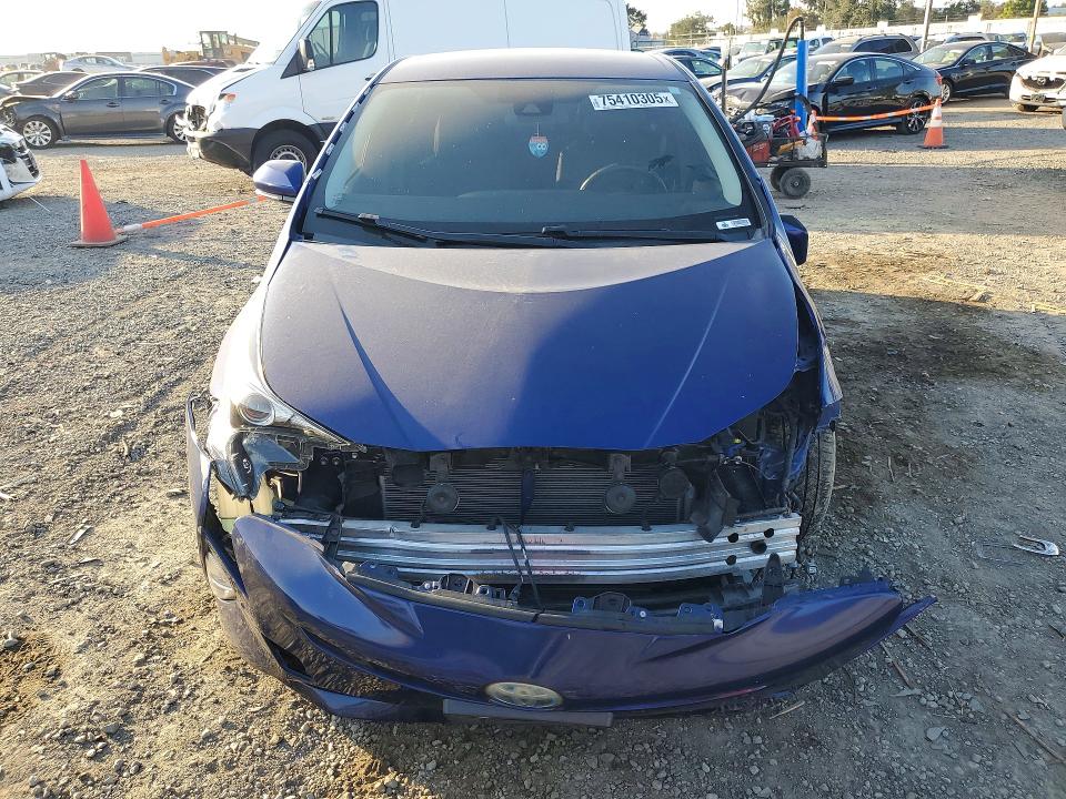 Photo 5 from auction – 2018 TOYOTA PRIUS with VIN JTDKARFU4J3549947