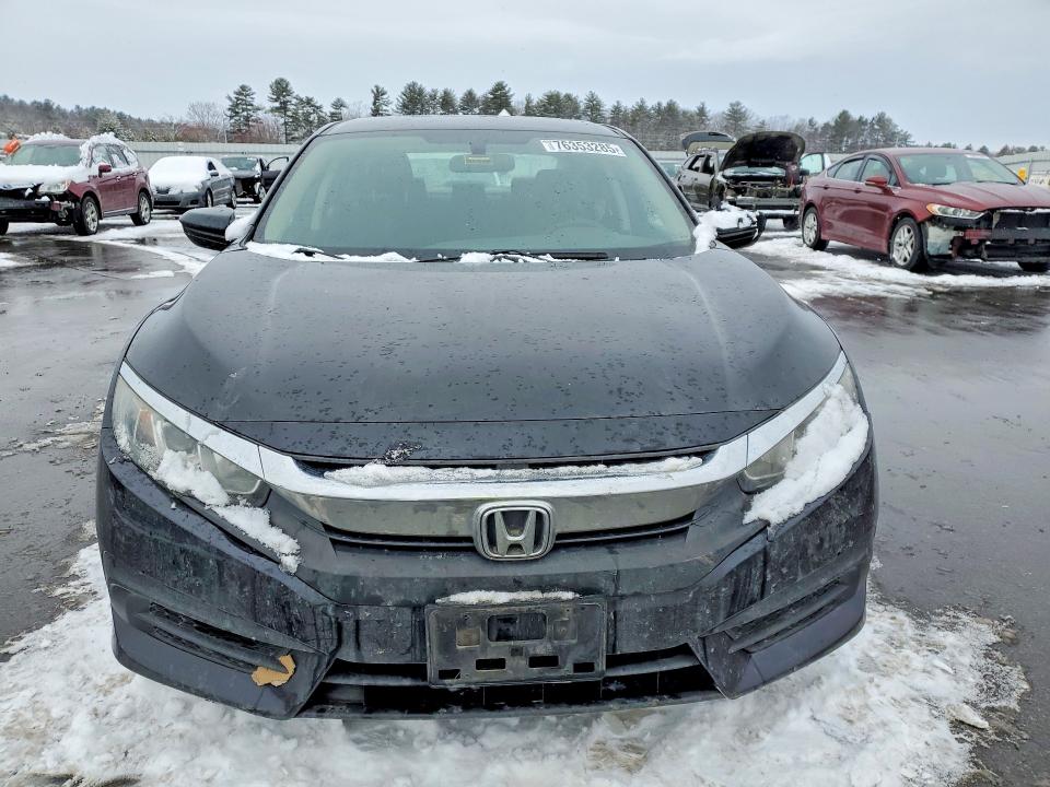Photo 5 from auction – 2018 HONDA CIVIC with VIN 2HGFC2F56JH513431